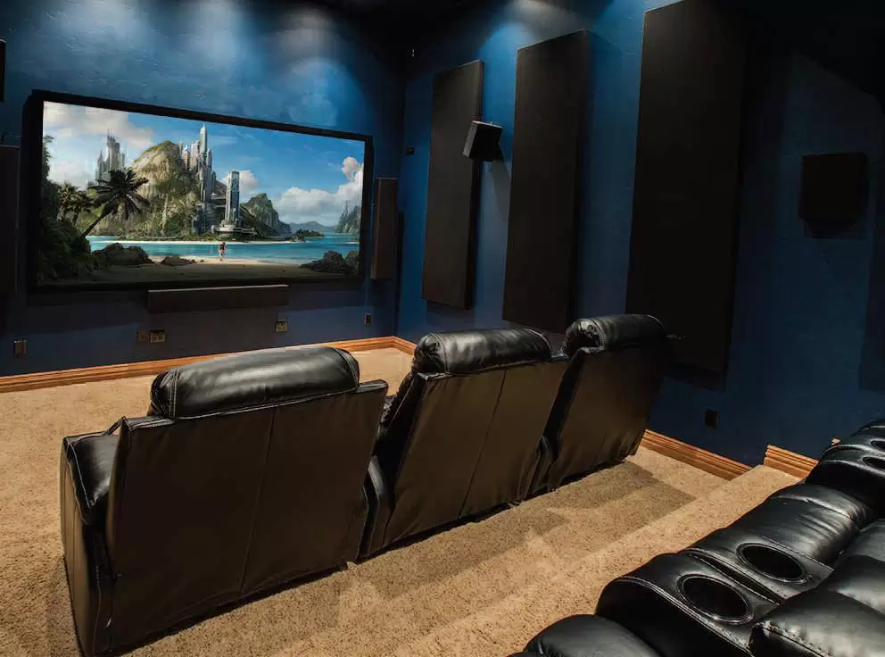 Custom Integrated Speaker Bar